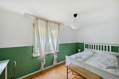 Spacious Central Apartment With Terrace Neumunst28apt9