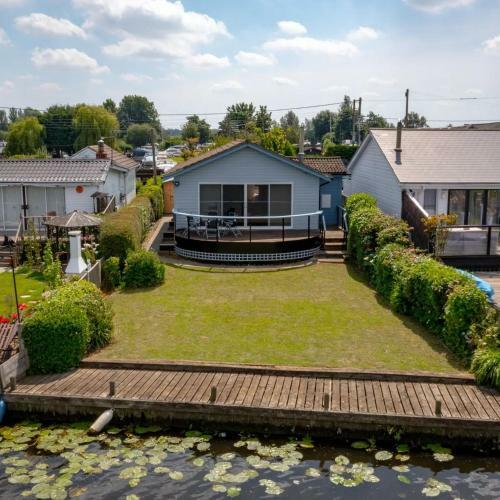 River View - Norfolk Broads
