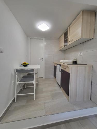 Apartamento Zele Koic 2