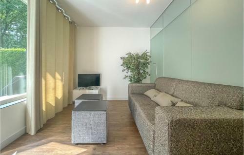 Awesome Home In Otterlo With Wifi And 1 Bedrooms