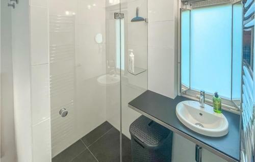 Awesome Home In Otterlo With Wifi And 1 Bedrooms