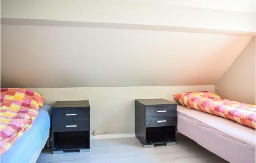 Nice Home In Brandasund With Wifi And 5 Bedrooms