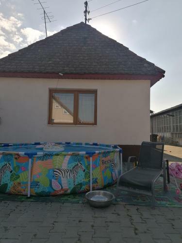 Casa De �nchiriat