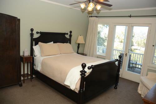 Bed & Breakfast Arroyo Vista Inn
