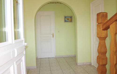 Holiday Home Terrasson M-694