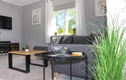 Nice Home In M�ler�s With Internet And 3 Bedrooms