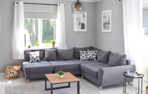 Nice Home In M�ler�s With Internet And 3 Bedrooms