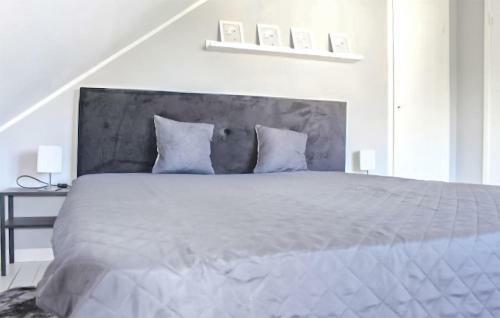 Nice Home In M�ler�s With Internet And 3 Bedrooms