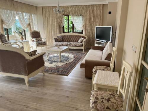 Kuvvet Villa Ve M�stakil Evler