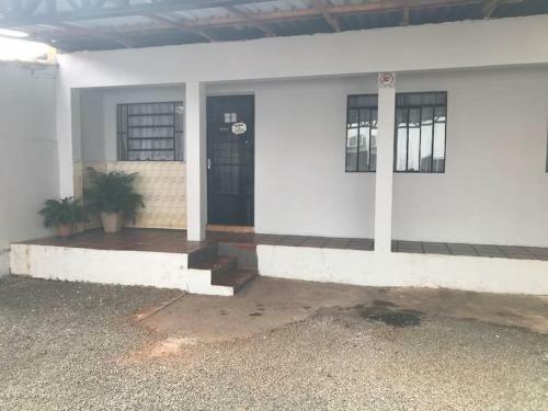 Casa Com 2 Quartos Agrad�veis