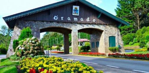 Apartamento Charmoso Junto Ao Centro De Gramado