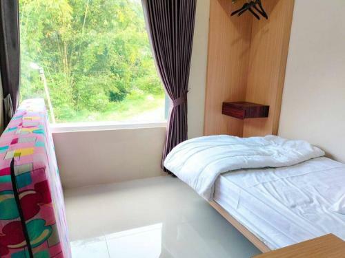 Villa Banyu 2 Bedrooms, Batu City