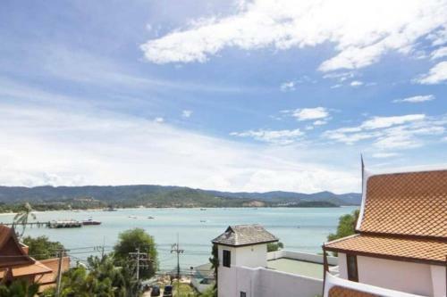 4 Bedroom Seaview Villa Bangrak