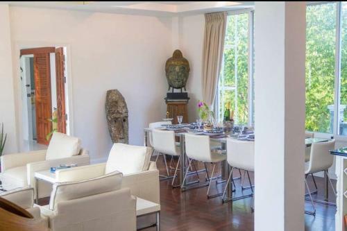 4 Bedroom Seaview Villa Bangrak