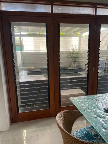 Beachside Apartment 1 With Plunge Pool