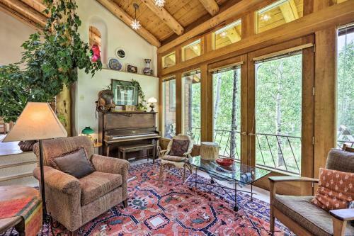 Grand Basalt Retreat With Stunning Mtn Views!