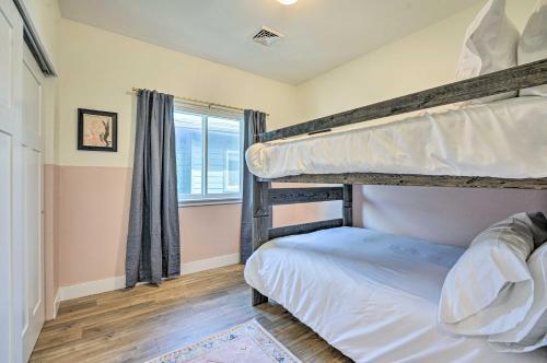 Spacious Old Town North Home With Rooftop Deck!