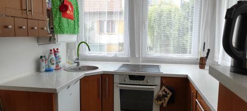 Ubytov�n� Ostrov U Macochy