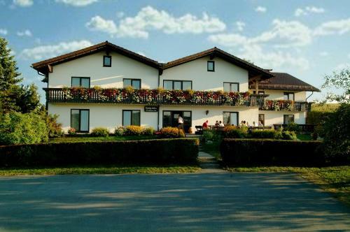 Hostal Pension Ambros