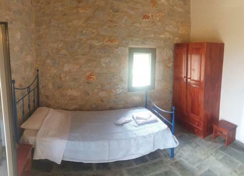 Stone & Sea Lagia