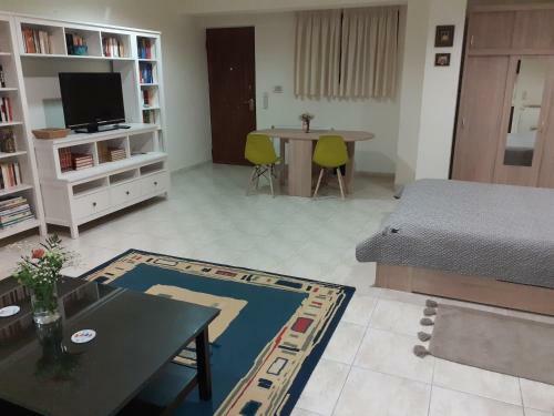 Apartamento Studioalice1, Airport 2 Metro Stops.near Station