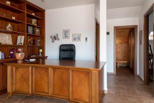 Rodon Villa With Sauna And Private Parking