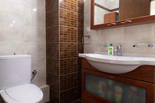 Rodon Villa With Sauna And Private Parking