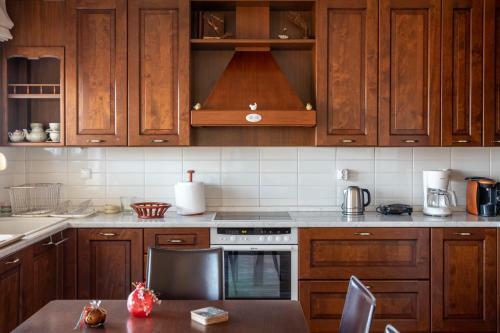 Rodon Villa With Sauna And Private Parking