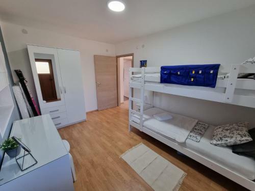 Family Apartment In Dramalj (crikvenica)