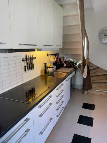 Hostal Cozy Apartment 750m From Stavanger Forum
