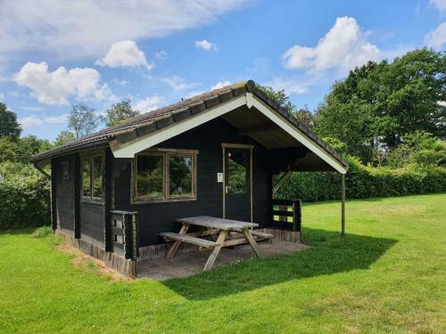 Trekkershut Plus Voor 5 Personen Incl Keuken