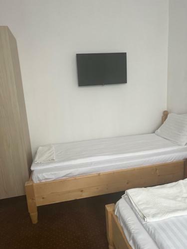 Hostal Pensiune Osanu