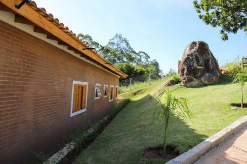 Ch�cara Com Piscina Aquecida Em Condom�nio Fechado