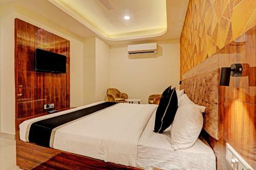 Hotel Heera Grand