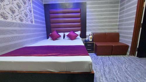 Oyo 91951 Hotel Shimla Pink