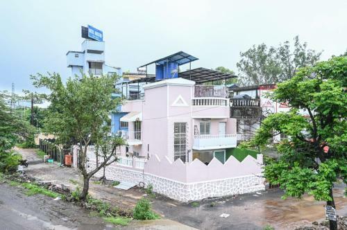 Friends Villa Lonavala