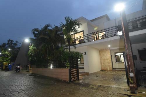 Kiyansh Villa