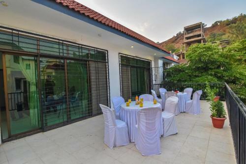 4 Bhk Maharaj Villa