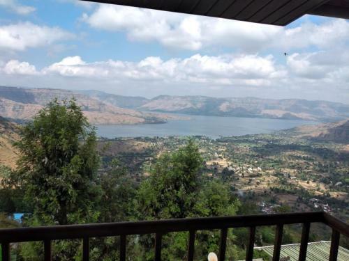 Hotel Gawde Residency Mahabaleshwar