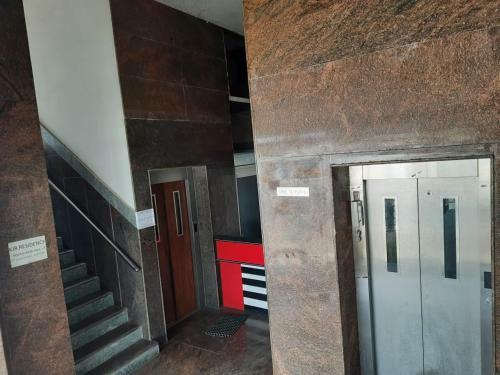 Hotel Kjr Residency