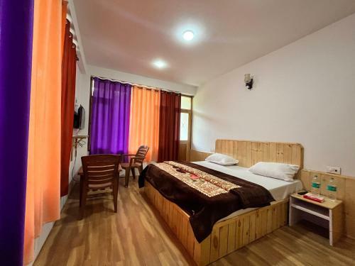 Hostal Dwine Stay