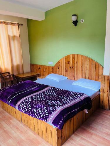 Hostal Dwine Stay