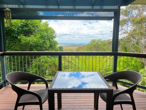 Blue Mountain's Charm / Wentworth Falls