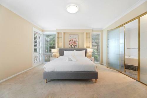 Blue Mountain's Charm / Wentworth Falls