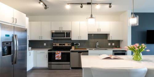 Lakewood Apartments By Barsala
