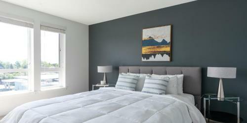 Lakewood Apartments By Barsala