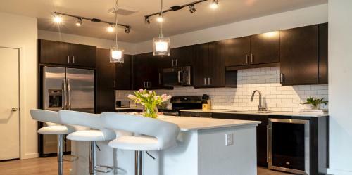 Lakewood Apartments By Barsala
