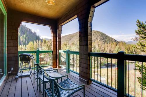 Soda Springs 3 Bedroom Townhome