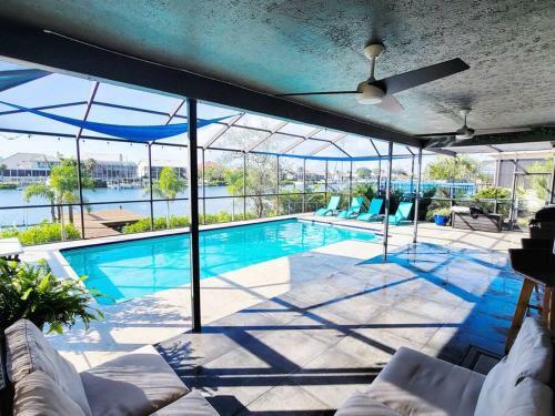 Greece Villa On Canal Free Heated Pool And Kayaks