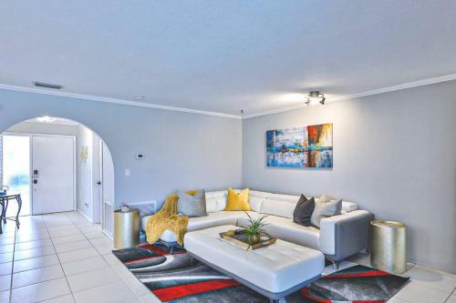 Greece Villa On Canal Free Heated Pool And Kayaks